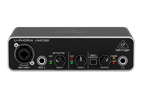 BEHRINGER UMC22